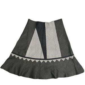 Max Edition | Black and Gray Skirt- size MP